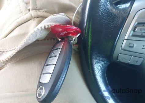 2013 Nissan Altima 2.5 Sv z USA, uszkodzony, nr VIN 1N4AL3AP1DC133577